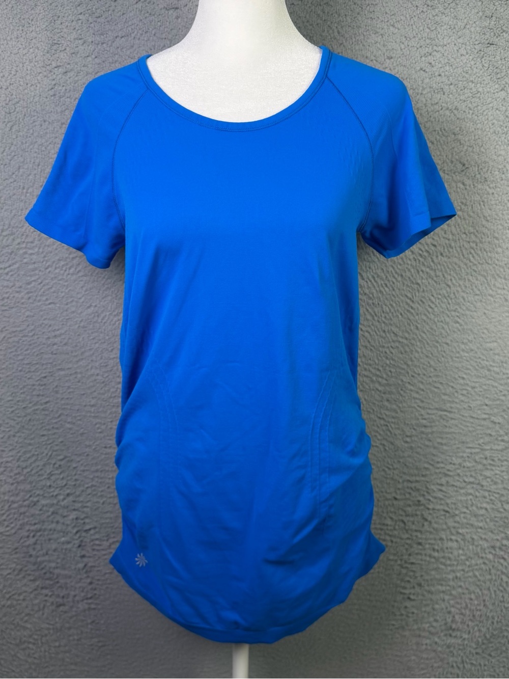 Athleta Speedlight Seamless Tee Womens Medium Blue Short Sleeve Athletic Gym